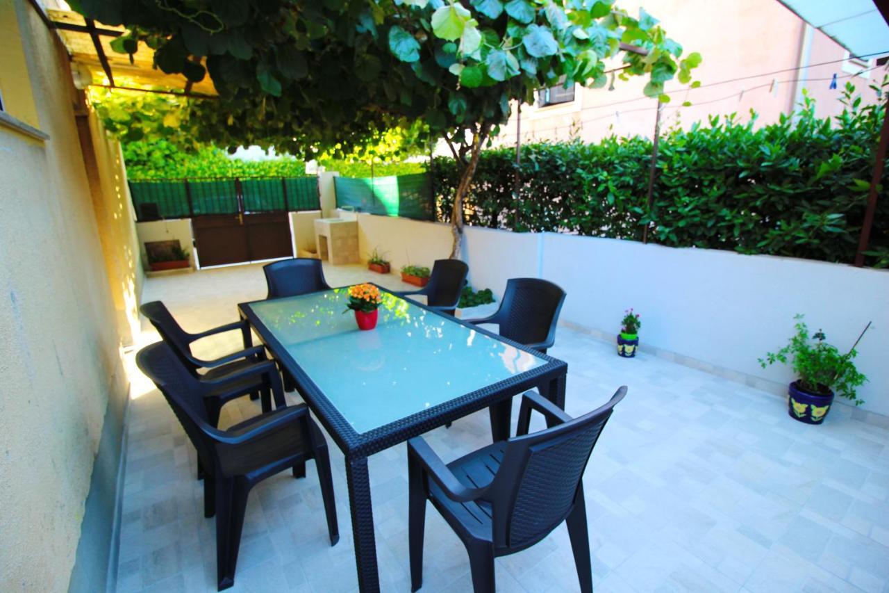 Apartment Zara ภายนอก รูปภาพ